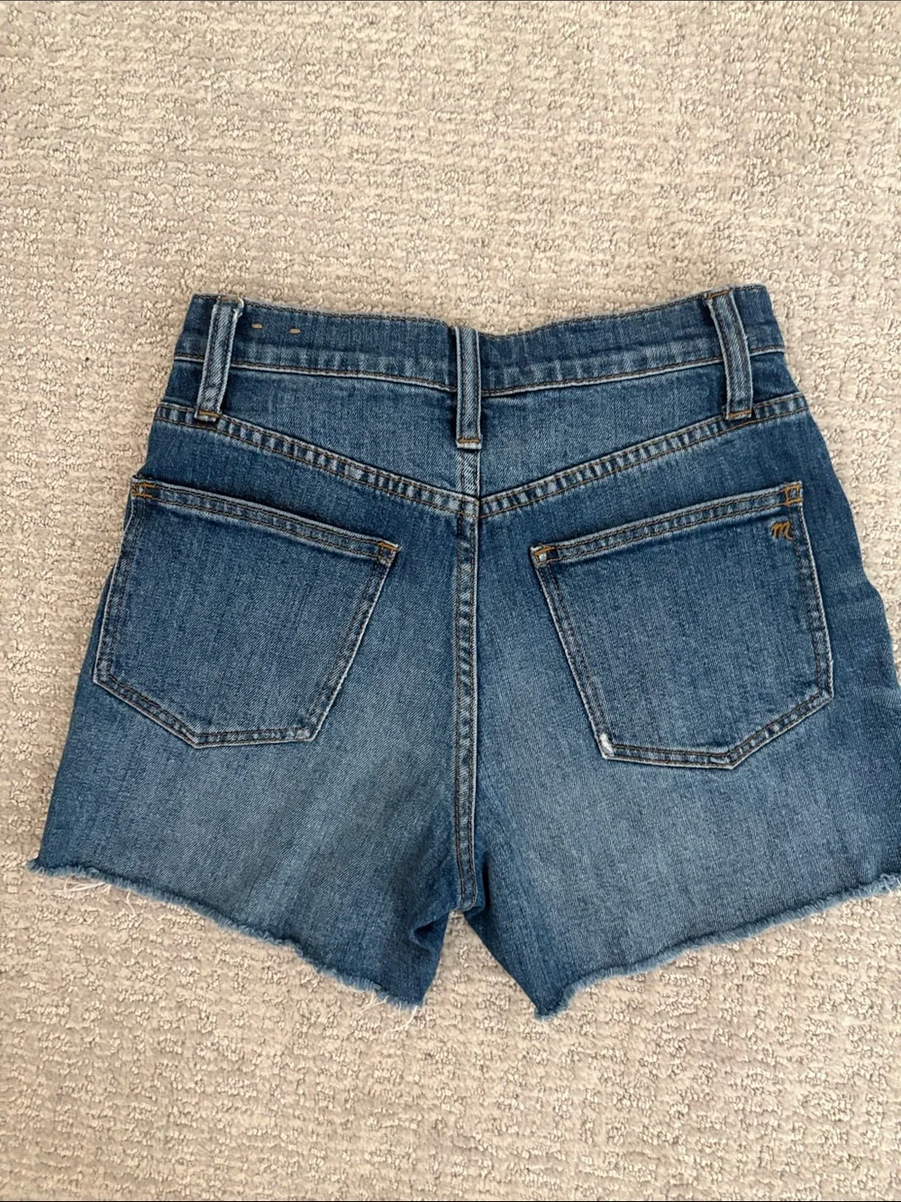 Madewell Raw-Hem High-Rise Denim Shorts — Blue Wash